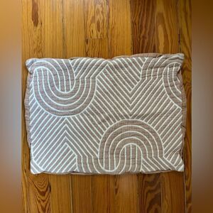 CB2  Pillowsham